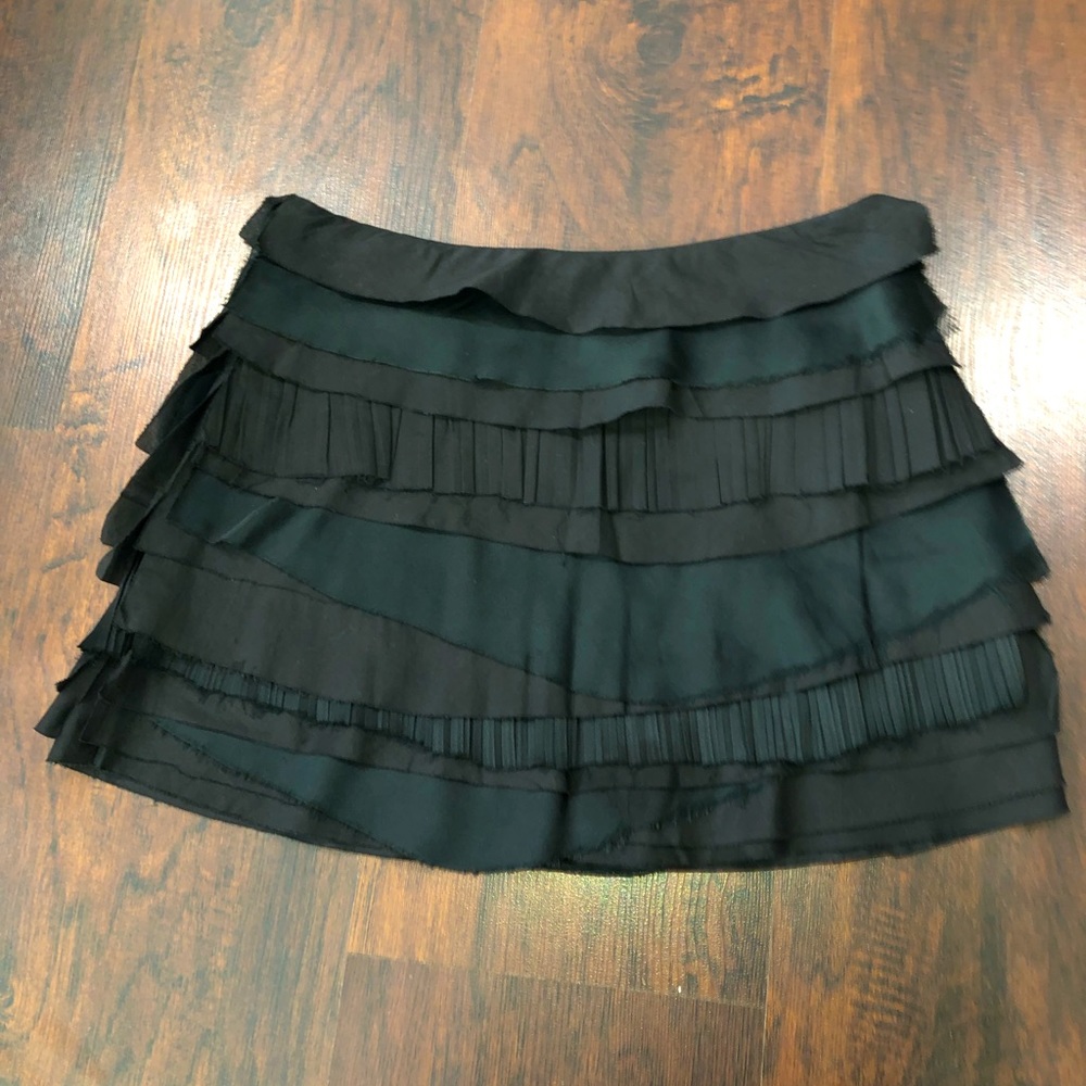 METROPARK Size 0 Black Skirt